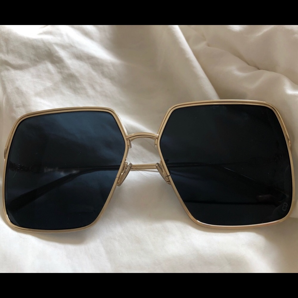 AUTHENTIC Women’s Christian Dior Sunglasses